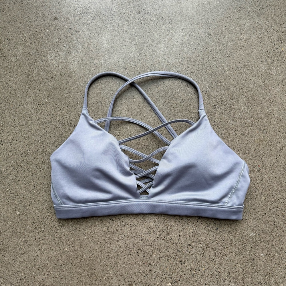 VS Sexy Criss-Cross Sports Bra